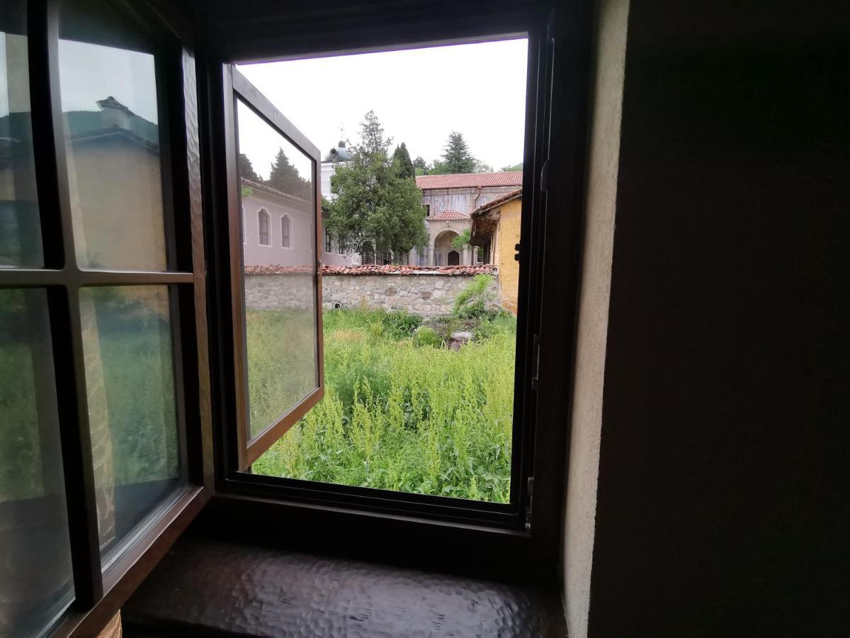 Възрожденски Комплекс Чардакъ Сопот المظهر الخارجي الصورة